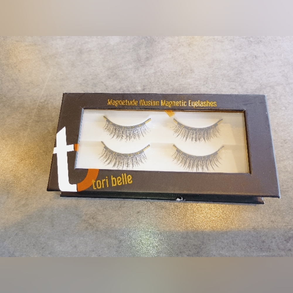 Tori Belle Cosmetics/Magnetude/Illusion Magnetic Eyelashes